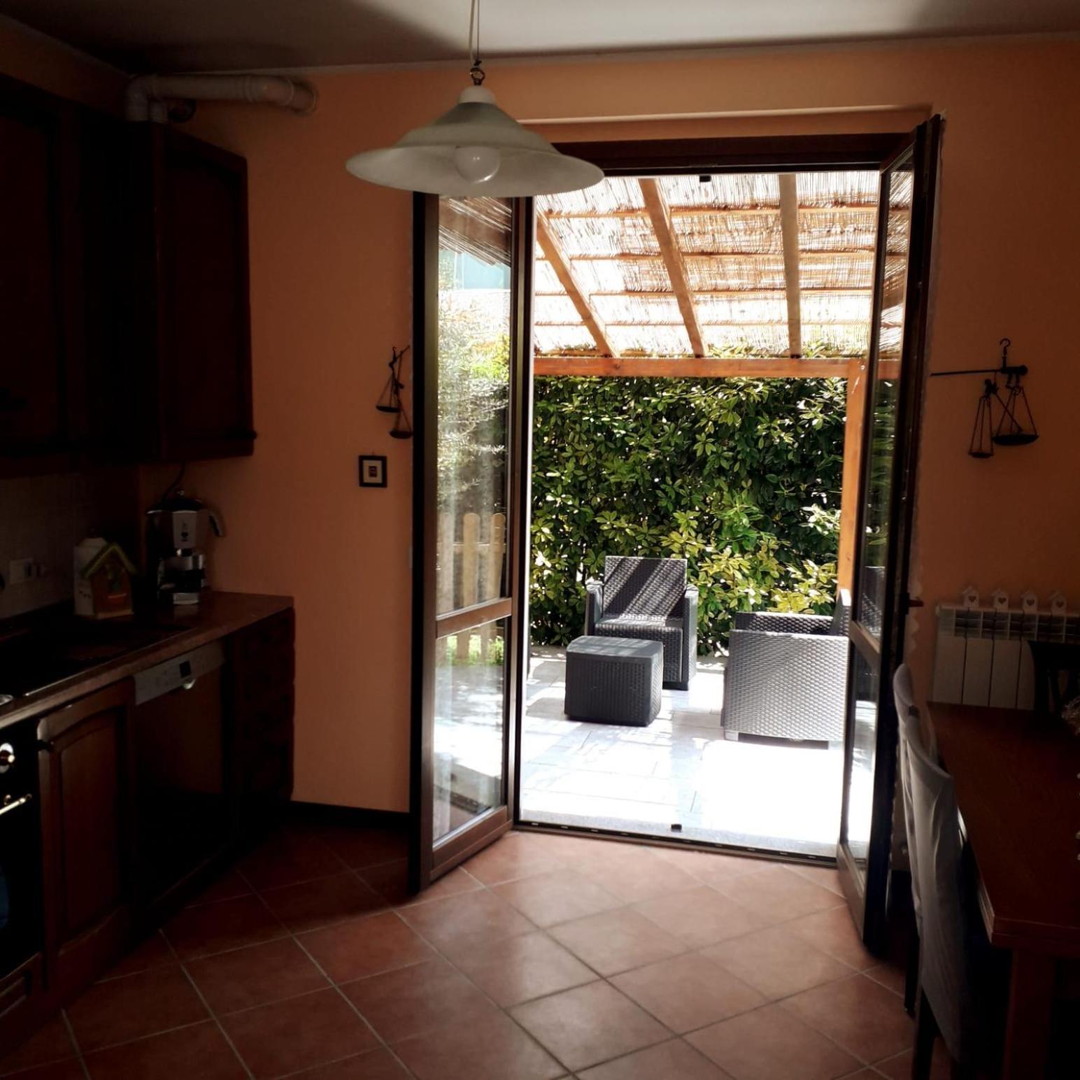 Bed and Breakfast Beb Ulivo Santa Giuletta Exterior foto